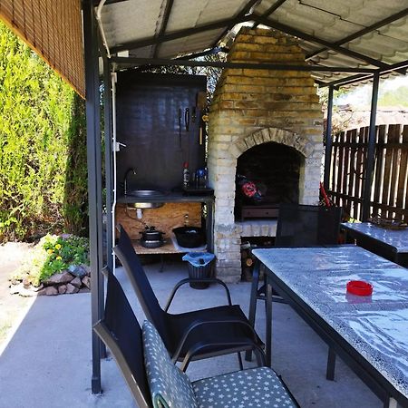 Soba Milica Hotell Palić Exteriör bild