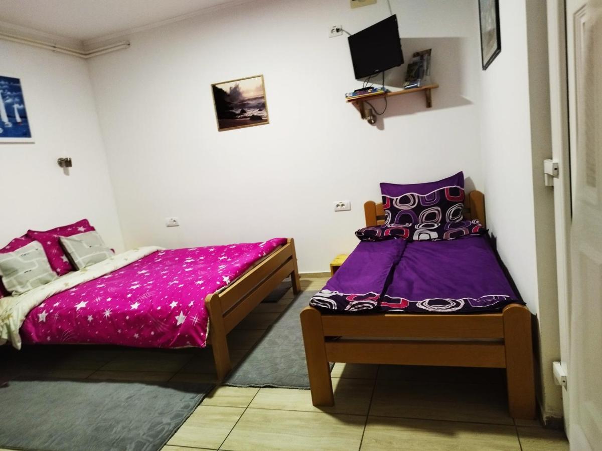 Soba Milica Hotell Palić Exteriör bild
